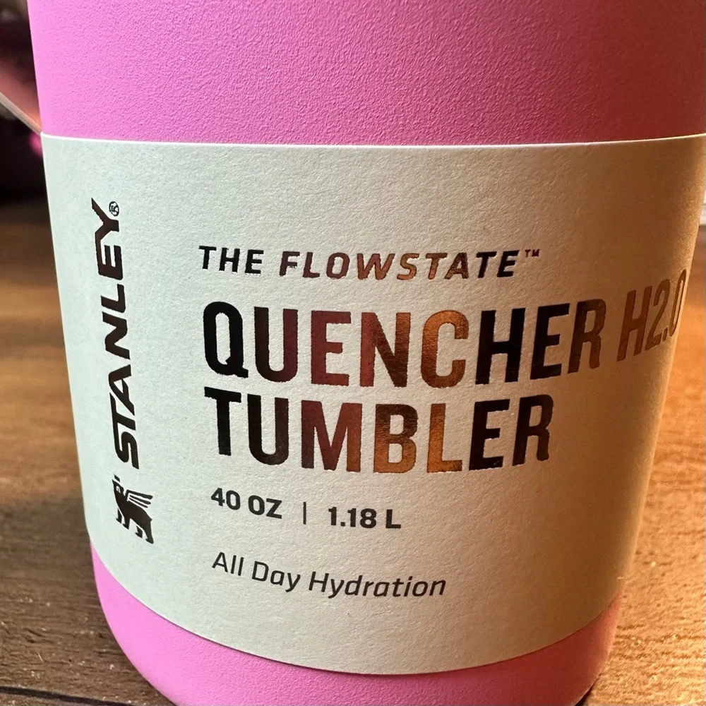Stanley FlowState Quencher H2.O Tumbler ~ Peony ~40oz Tumbler With Lid&Straw NIB - Picture 6 of 6